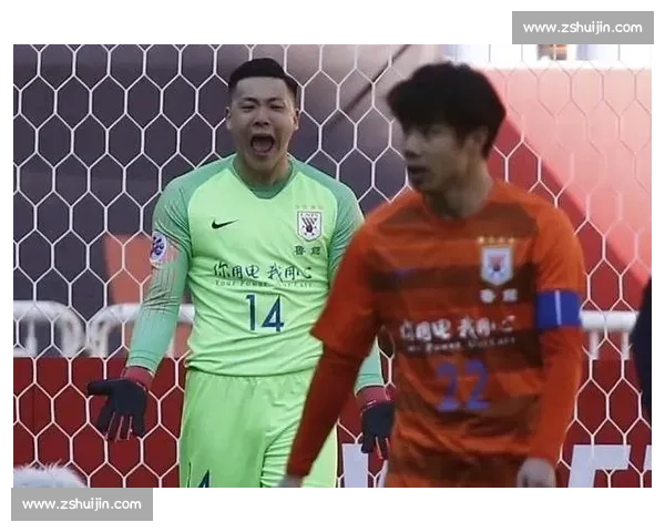 鲁能鏖战阿德莱德，解析关键战术与球员表现亮点